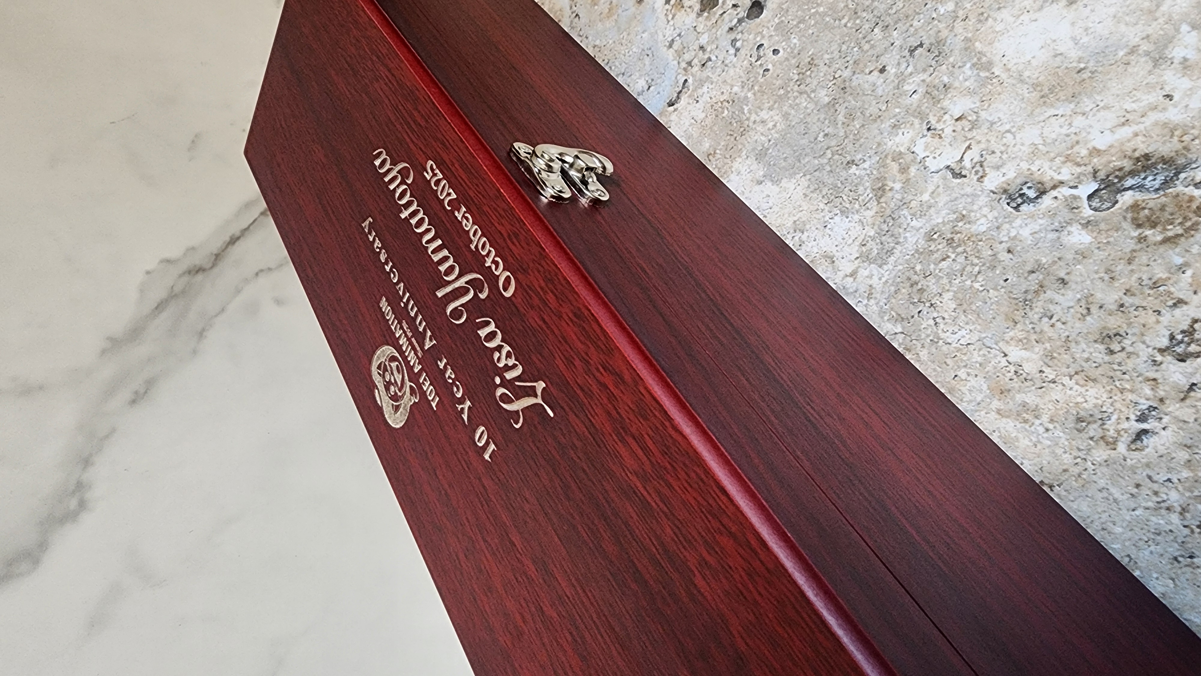 Engraved metal recognition piece